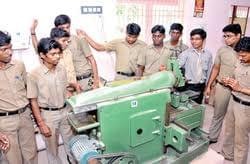 Mahalakshmi Polytechnic College Yercaud photo_app photo 2